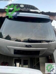 Ford Focus Bagaj Kapağı Çıkma
