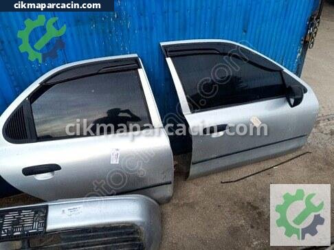Ford Mondeo Sağ Ön Kapı çıkma parça