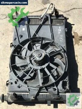 Ford Mondeo Radyatör çıkma parça