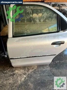 Ford Mondeo Sol Arka Kapı çıkma parça