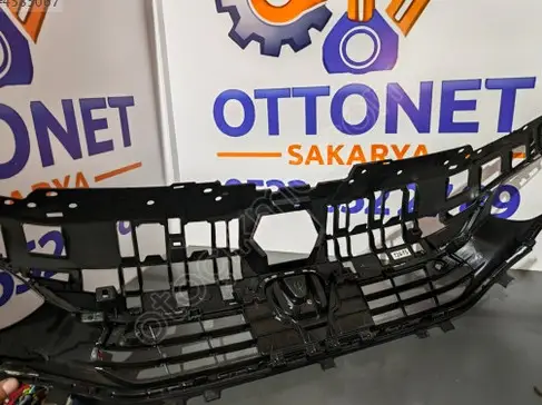 Honda Civic Ön Panjur çıkma parça