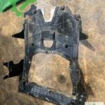 Orijinal Honda Civic Motor Alt Muhafaza Çıkma