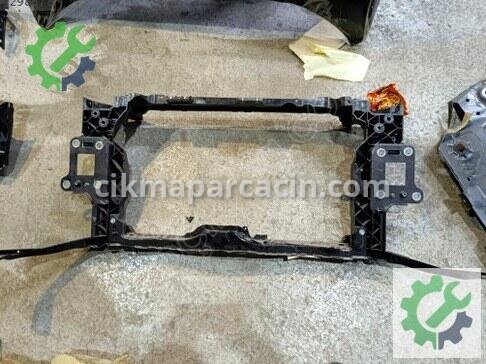 Honda Civic Ön Panel çıkma parça
