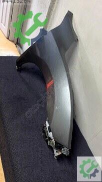 Honda Civic Sağ Ön Çamurluk çıkma parça