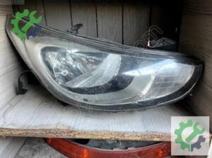 Sağ Ön Far Hyundai Accent — Sökme Çıkma