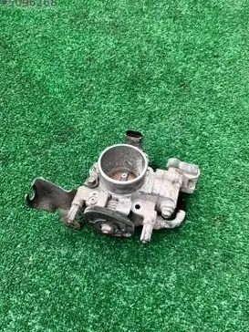 Hyundai i20 Gaz Kelebeği çıkma parça