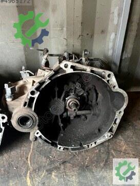 Hyundai i20 Şanzıman Komple çıkma parça