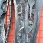 Çıkma Orijinal Ön Cam Izgarası Jeep Cherokee
