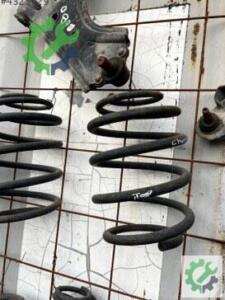 Orijinal Jeep Cherokee Helezon Yayı Çıkma