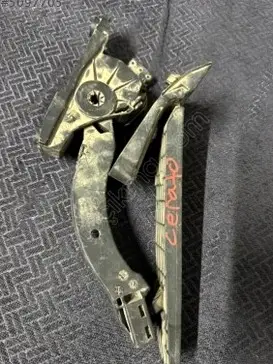 Kia Cerato Pedal çıkma parça