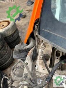 Kia Cerato Kaput Menteşesi Çıkma