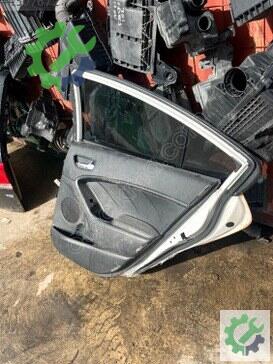 Kia Cerato Kapı Döşemesi çıkma parça
