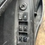 Kia Cerato Cam Açma Anahtarı Çıkma