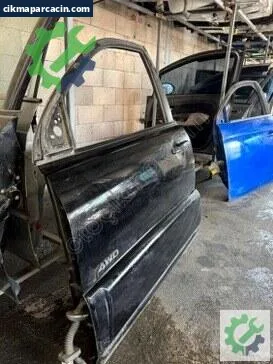 Kia Sportage Sol Ön Kapı çıkma parça