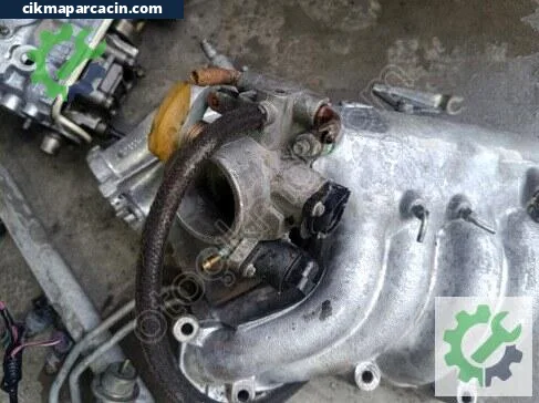Lada Vega Gaz Kelebeği çıkma parça