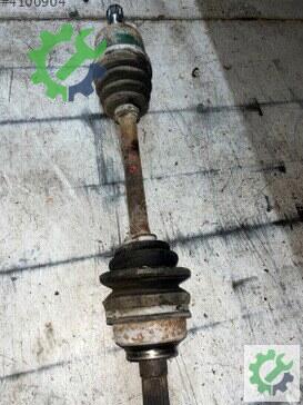 Mazda 121 Aks çıkma parça