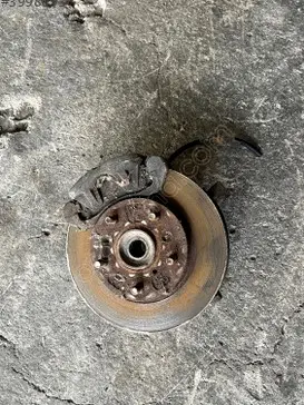 Mazda 3 Taşıyıcı çıkma parça