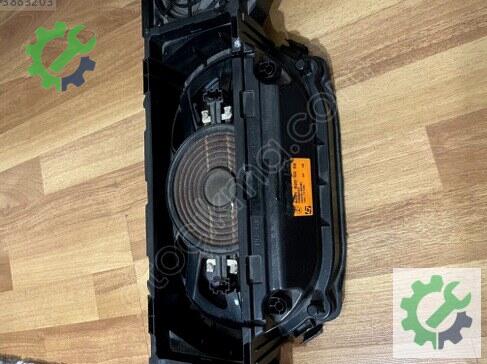 Mercedes-Benz S Serisi Subwoofer A2218205202 çıkma parça