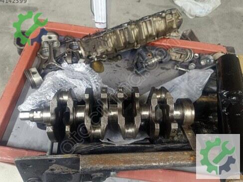 Mitsubishi Carisma Piston çıkma parça