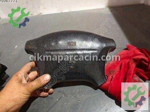 Mitsubishi Carisma Direksiyon Airbag çıkma parça