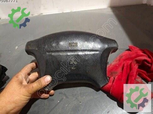 Mitsubishi Carisma Direksiyon Airbag çıkma parça