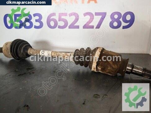 Mitsubishi Colt Aks çıkma parça
