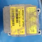 Çıkma Orijinal Airbag Beyni (SRS) Mitsubishi Colt MR587757