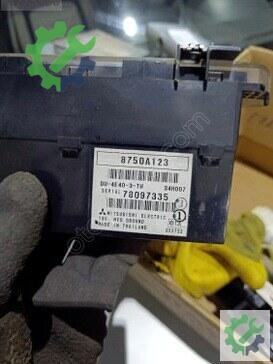 Mitsubishi Colt Bilgi Ekranı 8750A123 çıkma parça