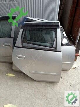 Mitsubishi Colt Sağ Arka Kapı çıkma parça