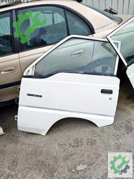 Mitsubishi L300 Kapı Camları çıkma parça