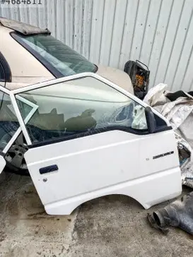 Mitsubishi L300 Kapı Camları çıkma parça