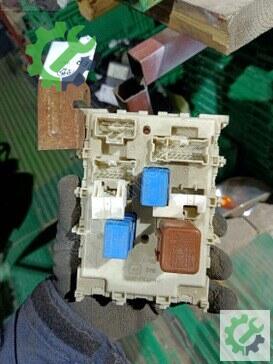 Nissan Almera Sigorta Kutusu 2004-2008 çıkma parça