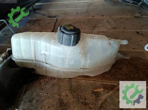 Nissan Note Yedek Su Deposu çıkma parça