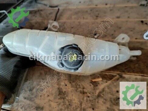 Nissan Note Yedek Su Deposu çıkma parça