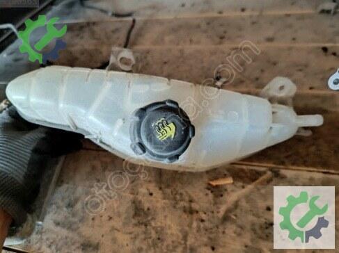 Nissan Note Yedek Su Deposu çıkma parça