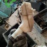 Nissan Note Silecek Suyu Deposu Çıkma