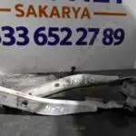 Çıkma Orijinal Kaput Menteşesi Nissan Note