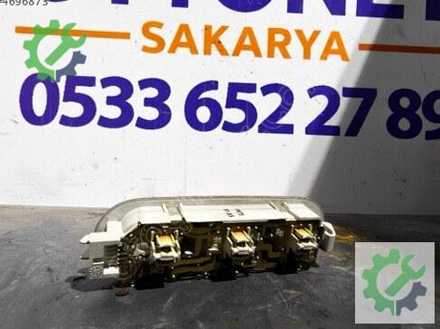 Nissan Note Tavan Lambası çıkma parça