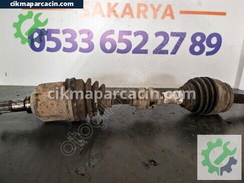 Nissan Almera Aks (Sağ) çıkma parça