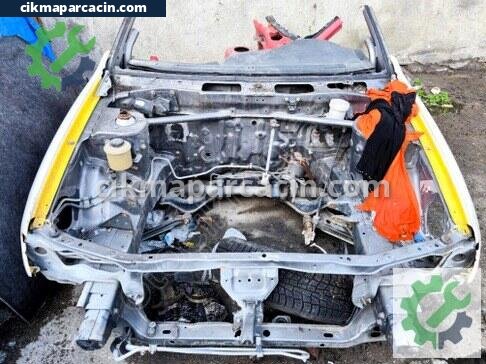 Nissan Primera Travers çıkma parça