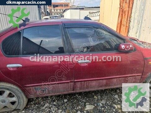 Nissan Primera Sağ Arka Kapı çıkma parça