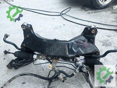 Nissan Primera Ön Travers 2003-2006 çıkma parça