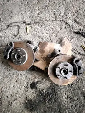 Nissan Primera Taşıyıcı çıkma parça