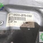 Nissan Primera Orijinal Çıkma Sağ Ön Cam Krikosu