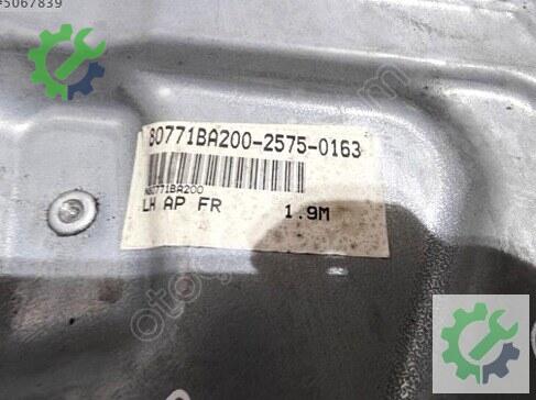 Nissan Primera Sağ Ön Cam Krikosu çıkma parça