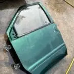 Nissan Vanetto Sol Ön Kapı Çıkma