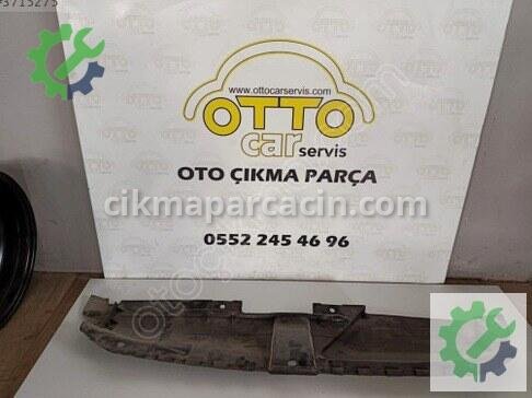 Audi A4 Ön Panel 8K0807081 çıkma parça