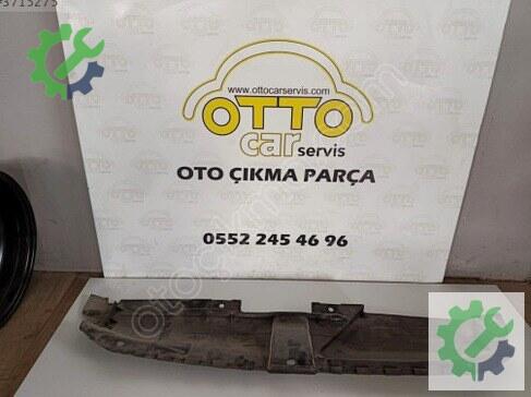 Audi A4 Ön Panel 8K0807081 çıkma parça