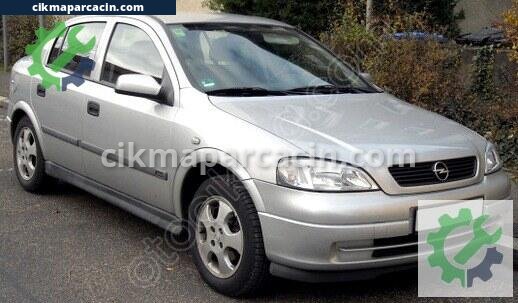 Opel Astra Sağ Ön Kapı çıkma parça