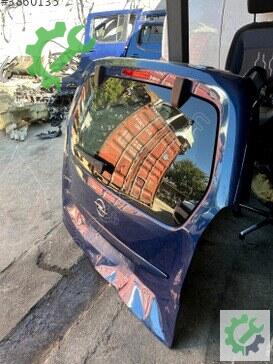 Opel Combo Bagaj Kapağı çıkma parça